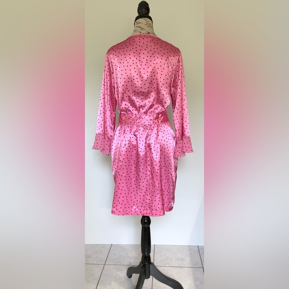 Morgan Taylor Intimates Robe - Picture 3 of 7